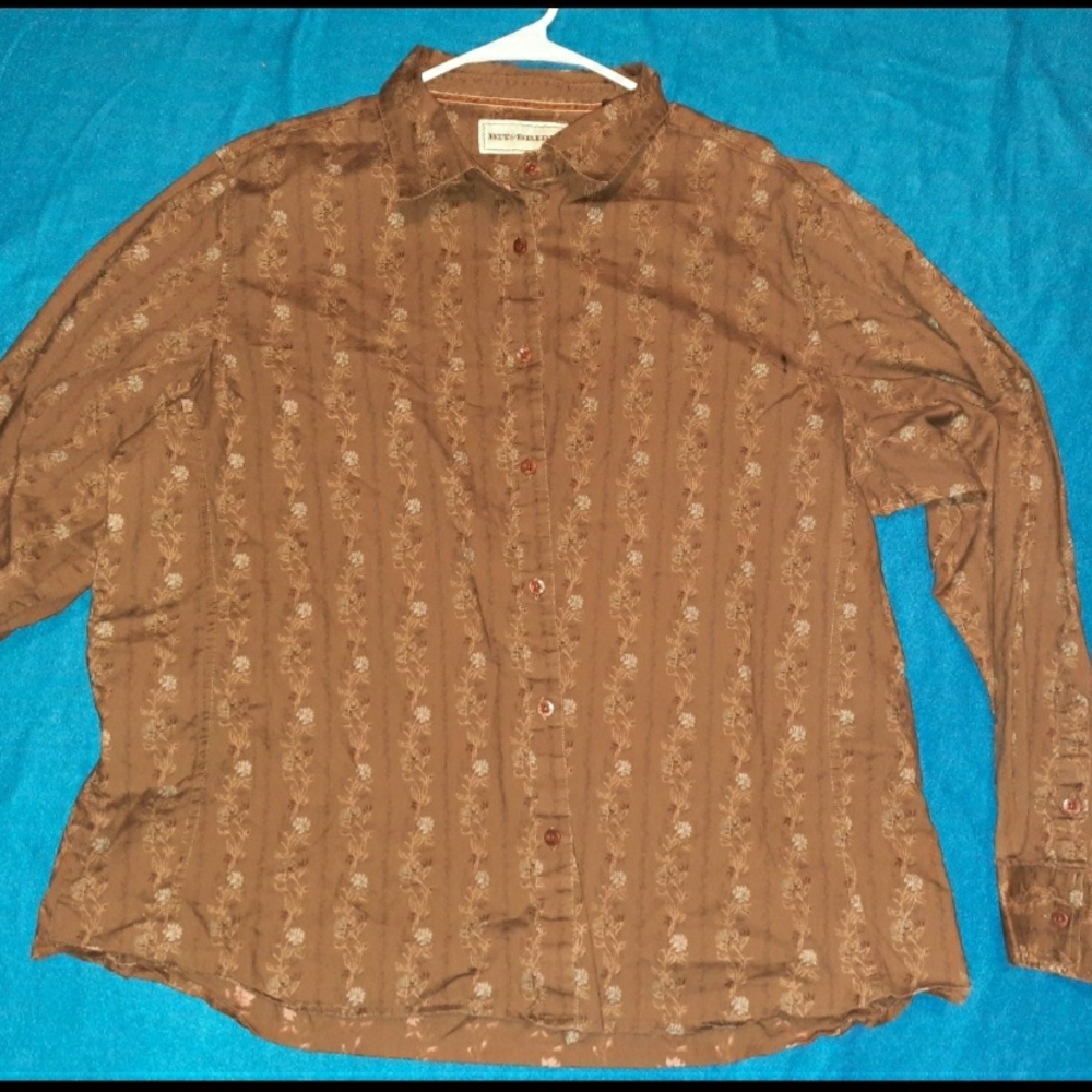 Structure Brown Floral Women's Button Down Shirt